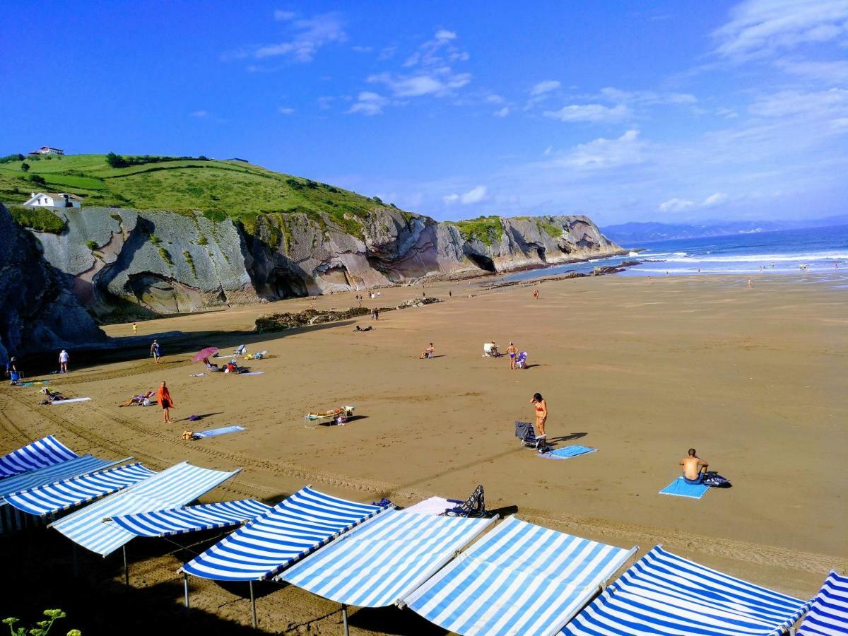 Costa Con Parking Privado Incluido Apartamento Zumaia